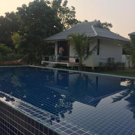 Bulan Villa ラヨーン エクステリア 写真