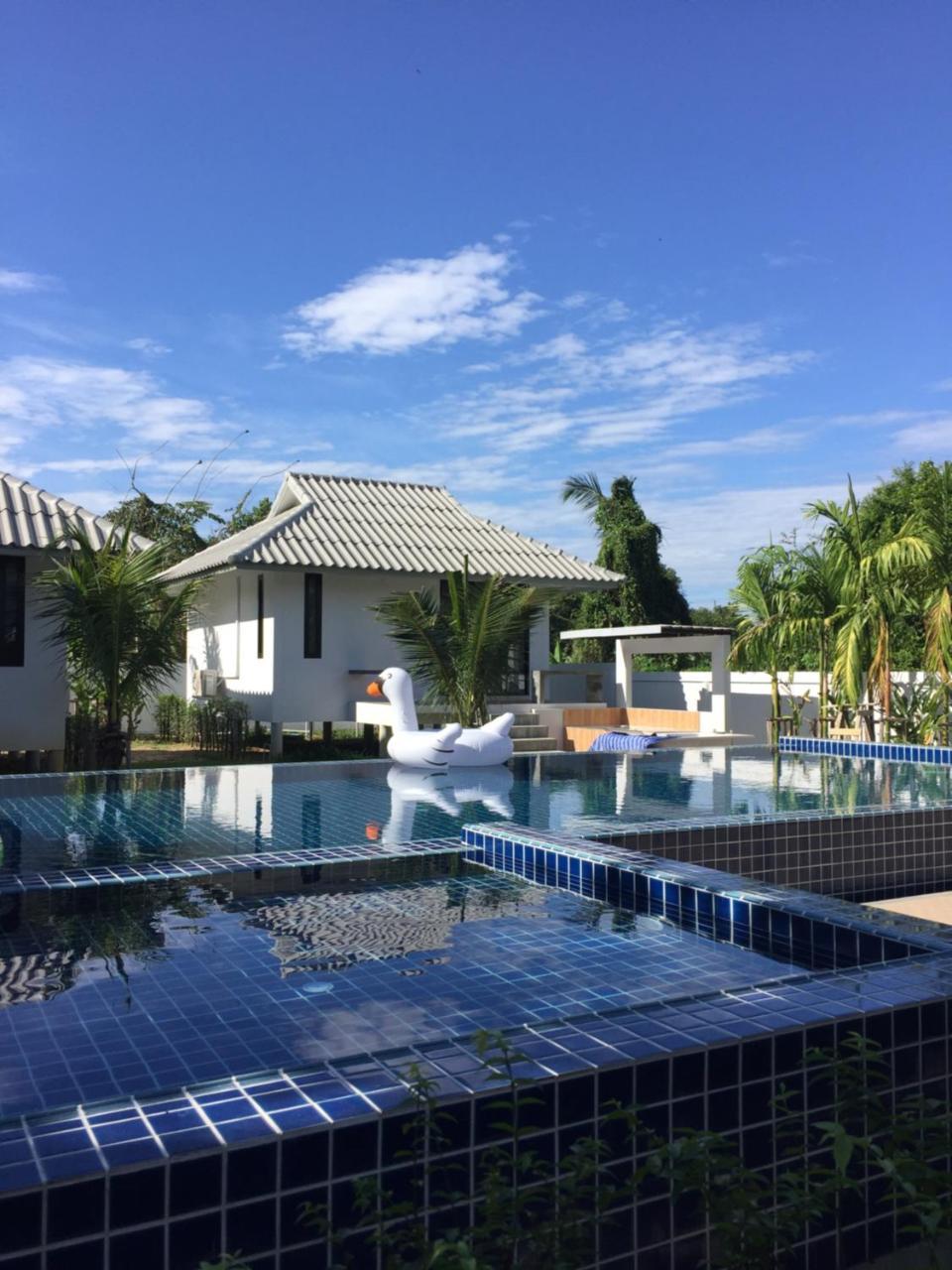 Bulan Villa ラヨーン エクステリア 写真